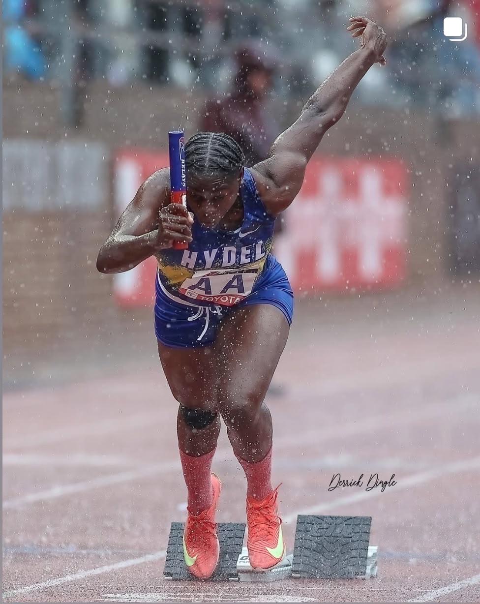 Procore Management student-athlete bursting from the blocks in a relay